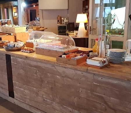Il Poggio Dei Pettirossi Hotel Bevagna ภายนอก รูปภาพ