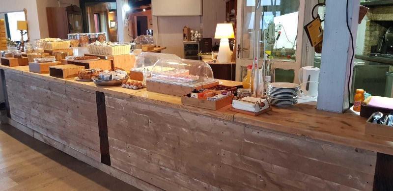 Il Poggio Dei Pettirossi Hotel Bevagna ภายนอก รูปภาพ