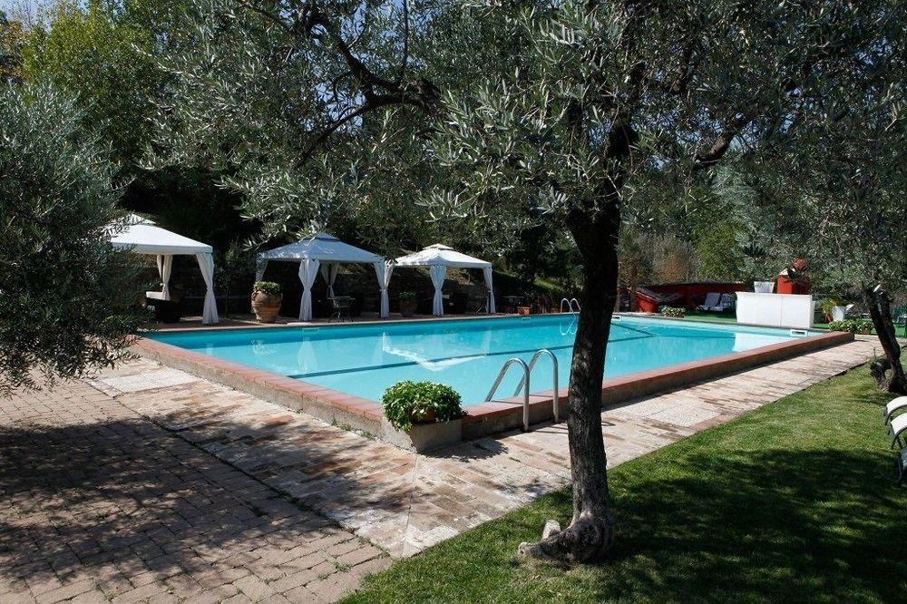 Il Poggio Dei Pettirossi Hotel Bevagna ภายนอก รูปภาพ