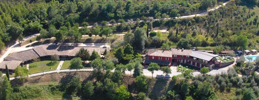 Il Poggio Dei Pettirossi Hotel Bevagna ภายนอก รูปภาพ